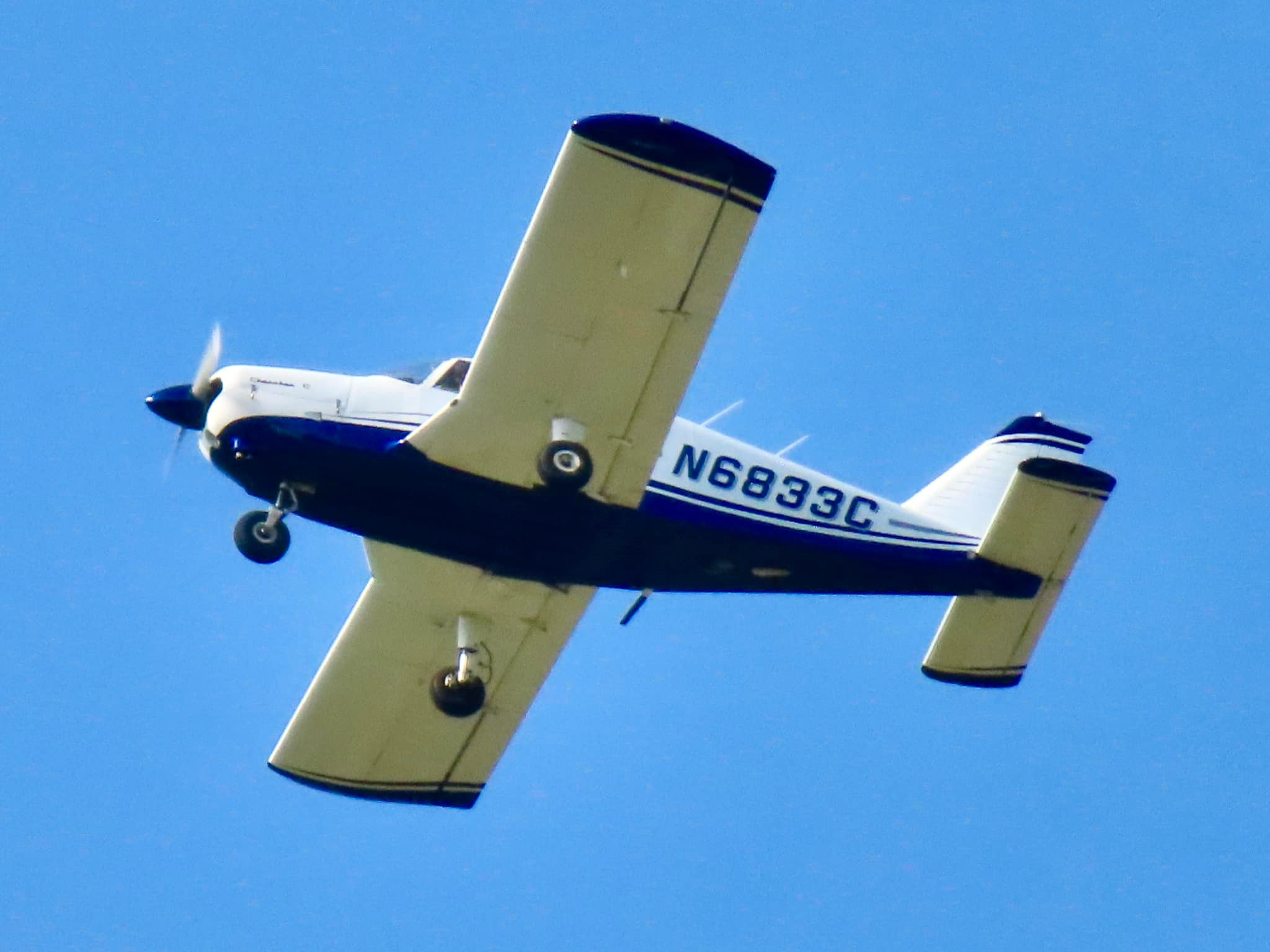 N6833C overhead 20220506